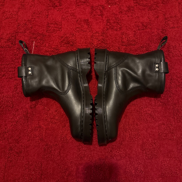 Women's Dr. Martens Ankle Boots & Booties Black US 9 - Picture 2 of 6